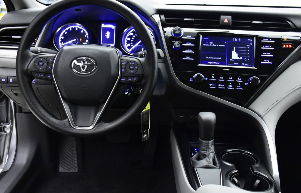 New 2020 Toyota Camry Le 4d Sedan Fwd