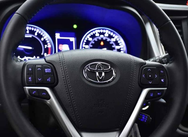 New 2019 Toyota Highlander Xle Awd 4d Sport Utility